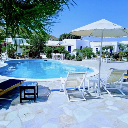 Onira Hotel Párosz Kültér fotó