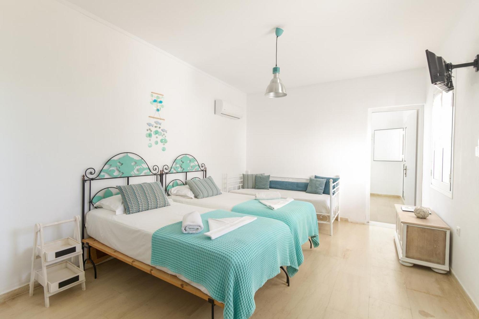 Onira Hotel Párosz Kültér fotó