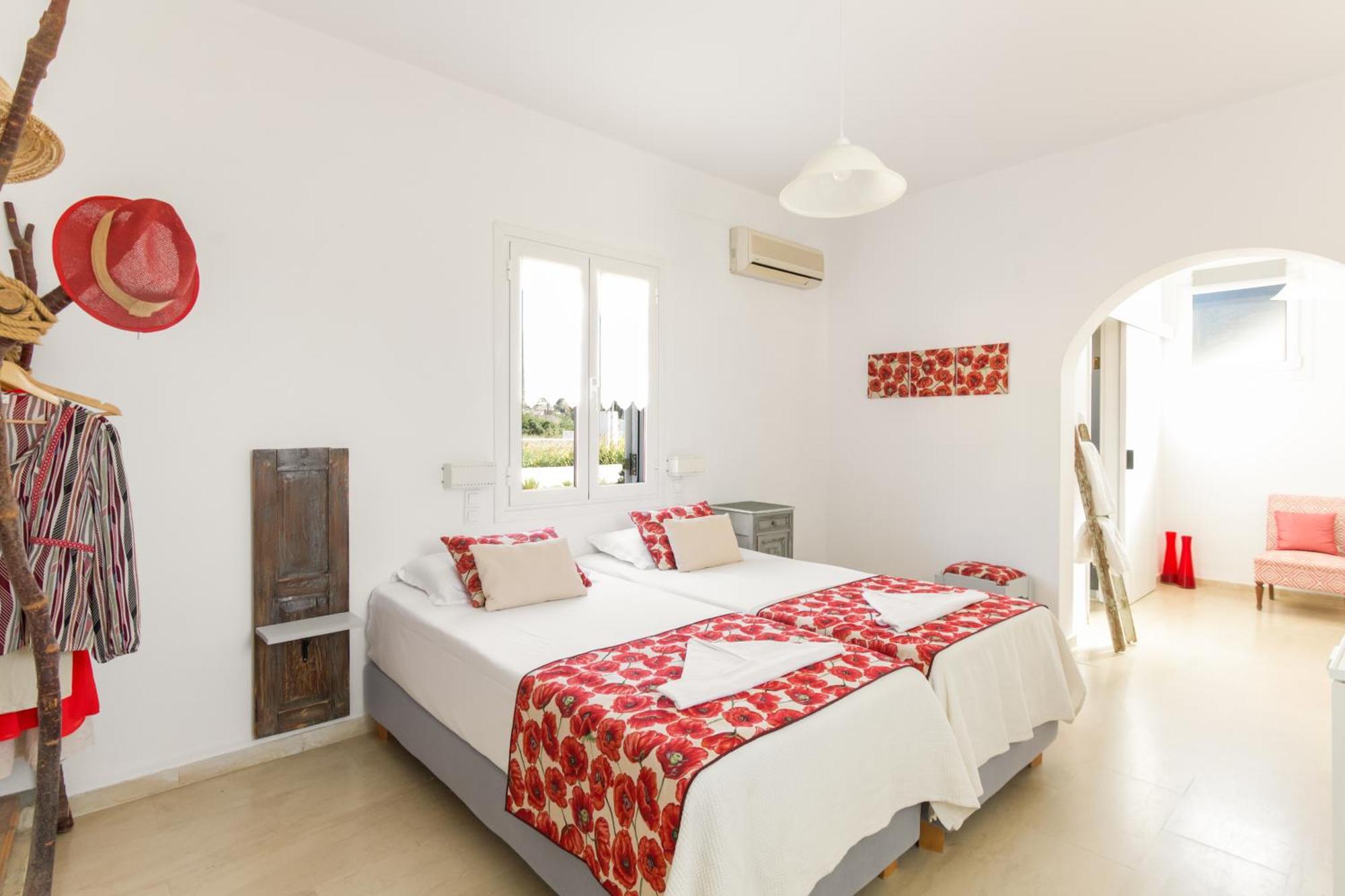 Onira Hotel Párosz Kültér fotó