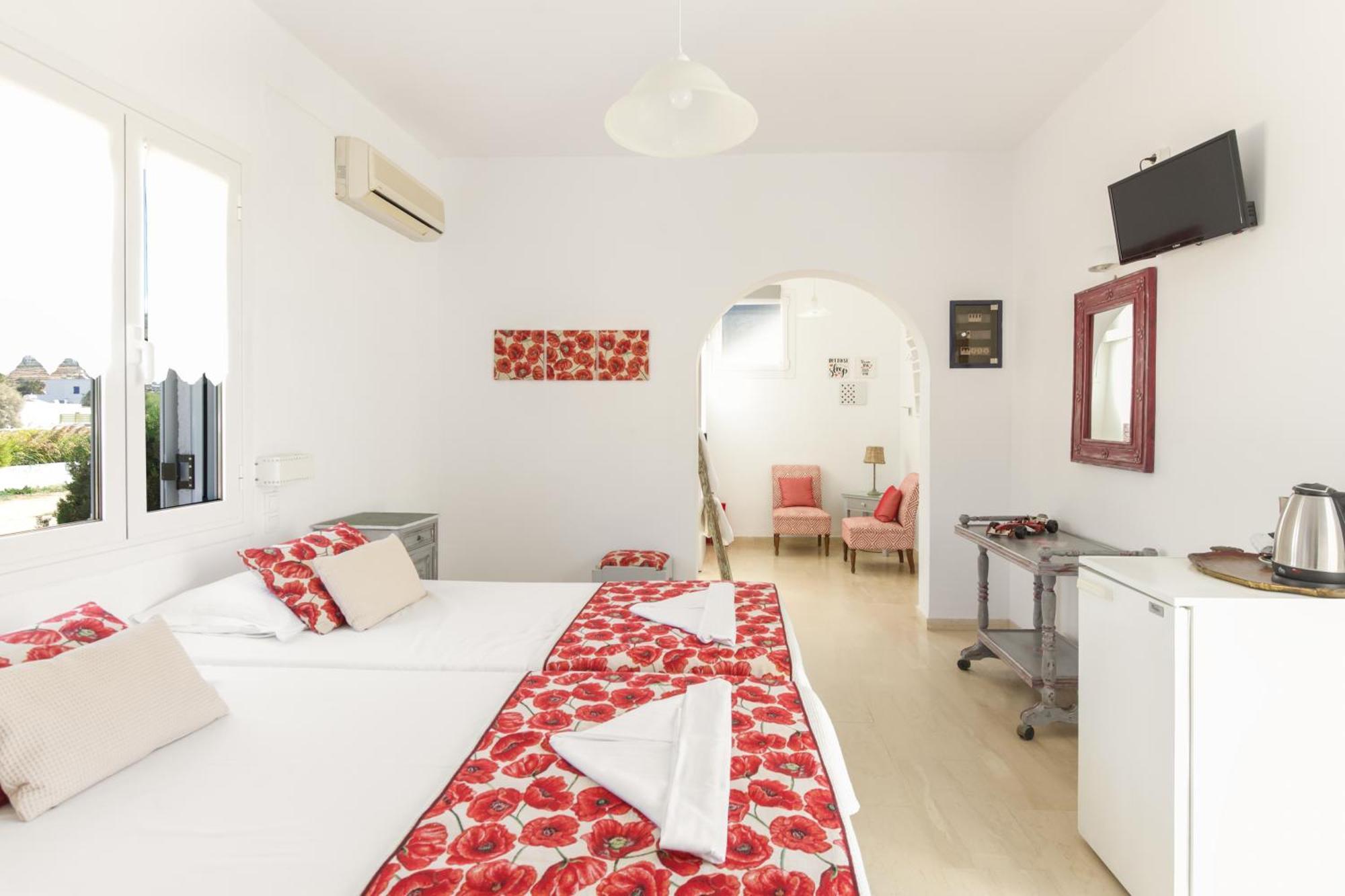 Onira Hotel Párosz Kültér fotó